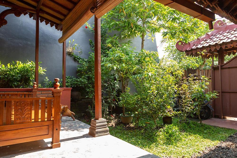 Rumah Ukhi Guest House Cebongan Zewnętrze zdjęcie