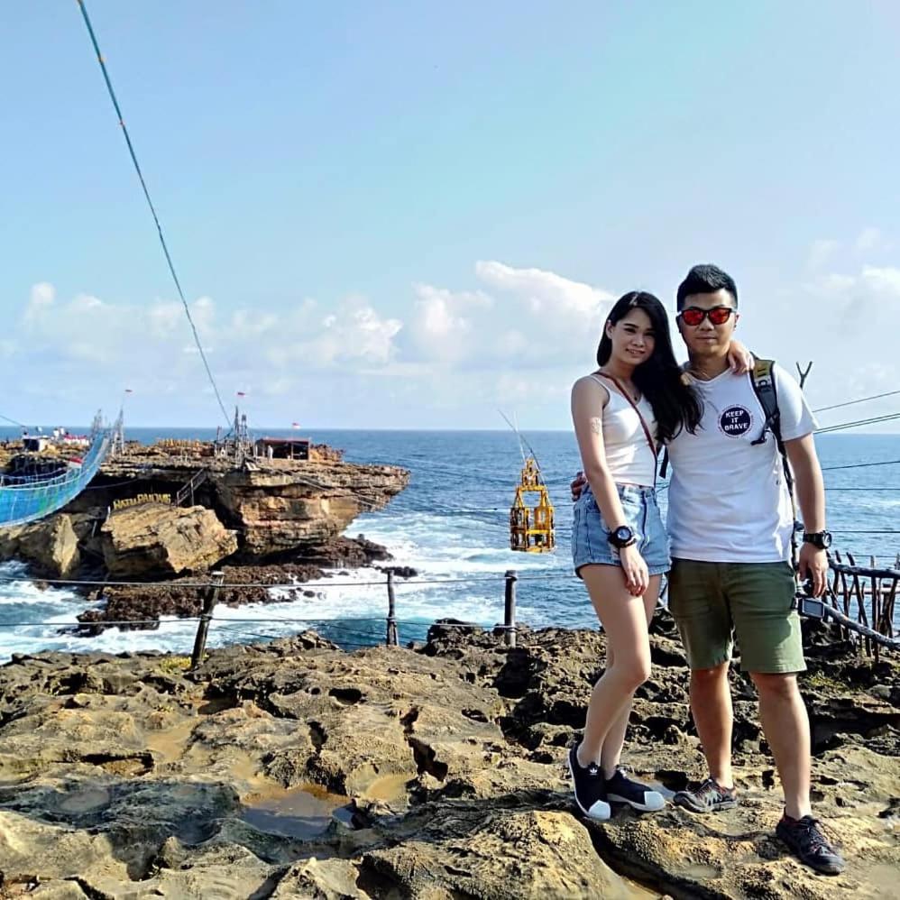 Rumah Ukhi Guest House Cebongan Zewnętrze zdjęcie