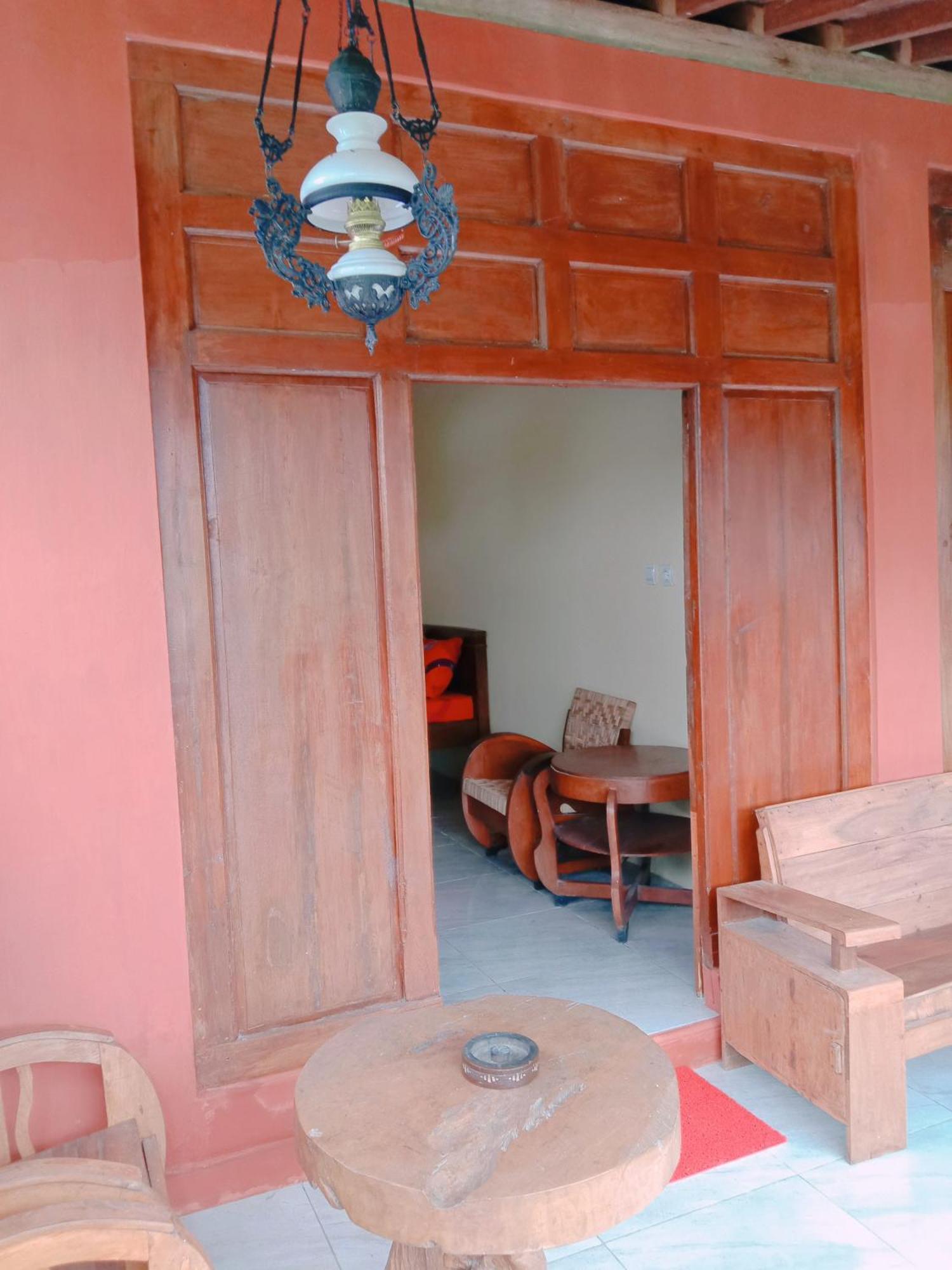 Rumah Ukhi Guest House Cebongan Zewnętrze zdjęcie