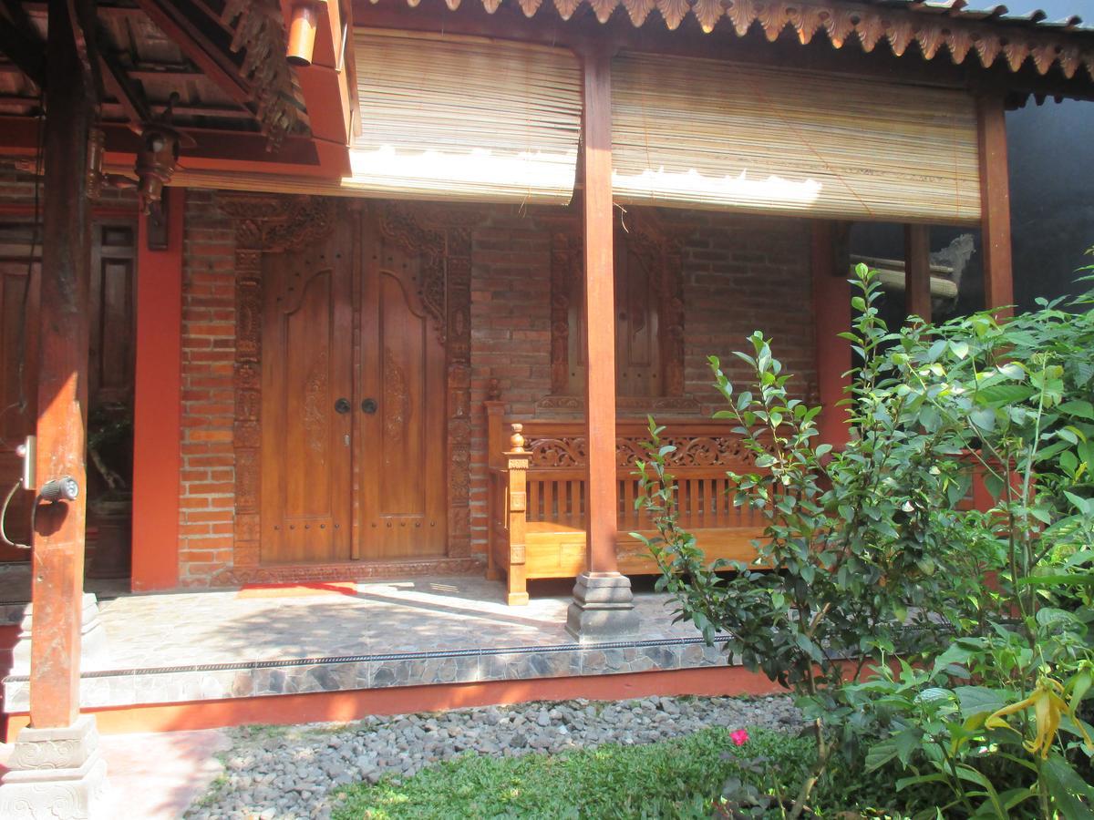 Rumah Ukhi Guest House Cebongan Zewnętrze zdjęcie